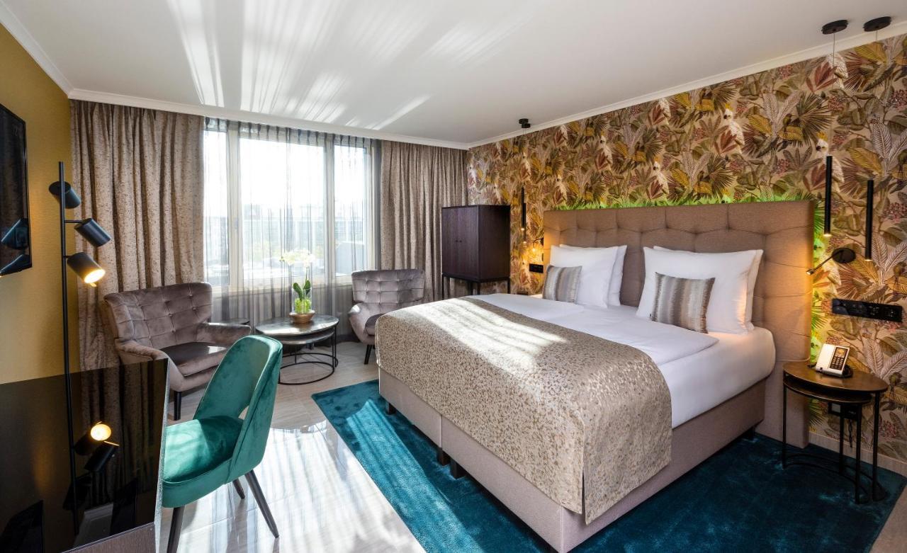 โรงแรมพาเลซ เบอร์ลิน ภายนอก รูปภาพ Deluxe room