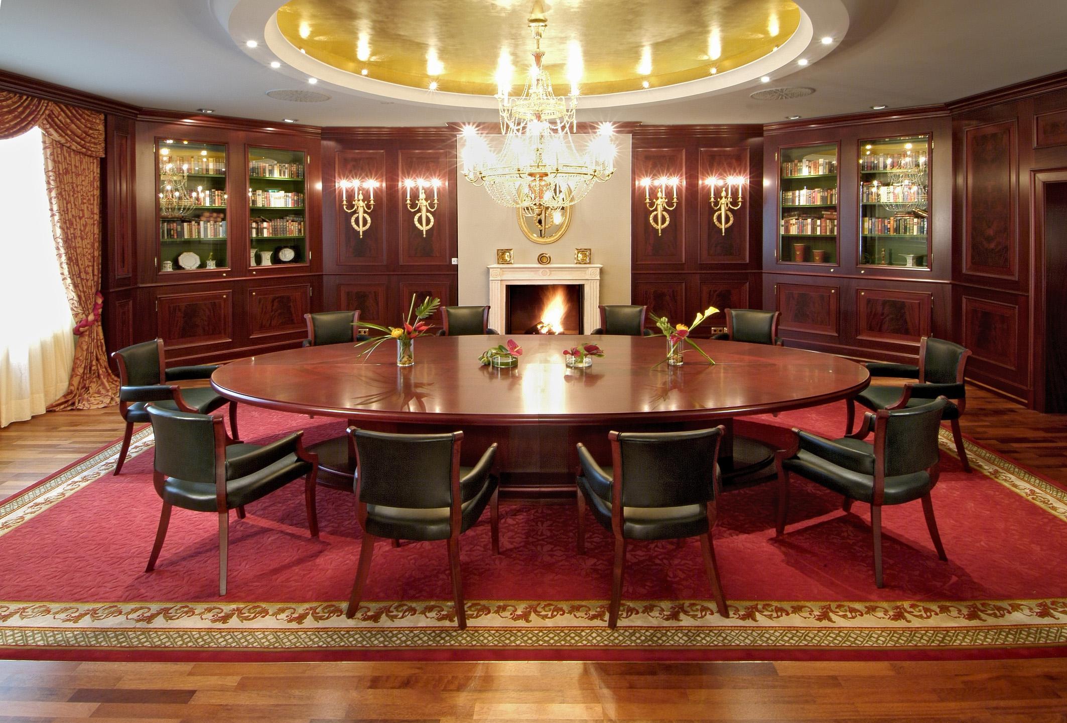 โรงแรมพาเลซ เบอร์ลิน ธุรกิจ รูปภาพ The boardroom of the Royal Society